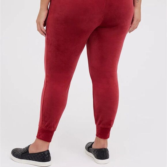 Torrid Classic Fit Sleep Jogger - Velour Red 1X - Picture 5 of 6